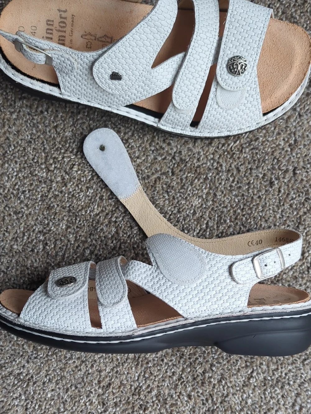 Finn Comfort White Leather Gomera Sandal
